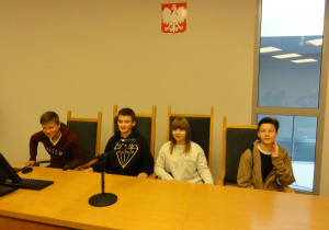 Uczniowie podczas wizyty na Wydziale Prawa i Administracji Uniwersytetu Łódzkiego